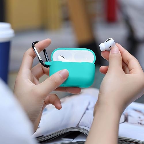 Vista 27 de Funda de silicona compatible con Apple AirPods Pro, funda protectora con mosquetón para AirPods 3 (luz de LED frontal visible)