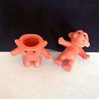 Vista 4 de Paquete de 2 lindas fundas para encendedor con forma de muñecas troll, estuches protectores de silicona, divertidas mini muñecas, manga