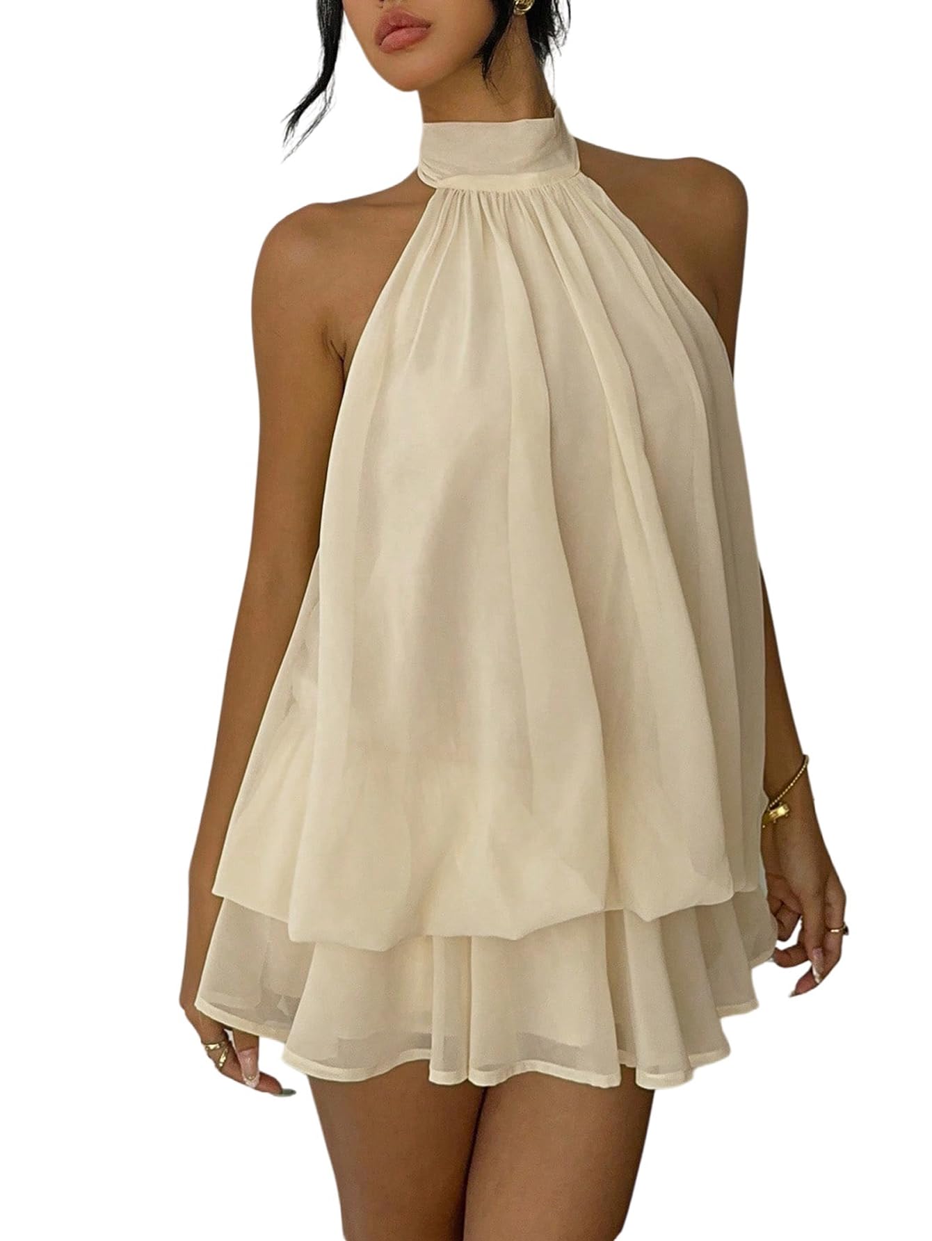 Robe d'été dos nu fluide pour les festivals et soirées de vacances