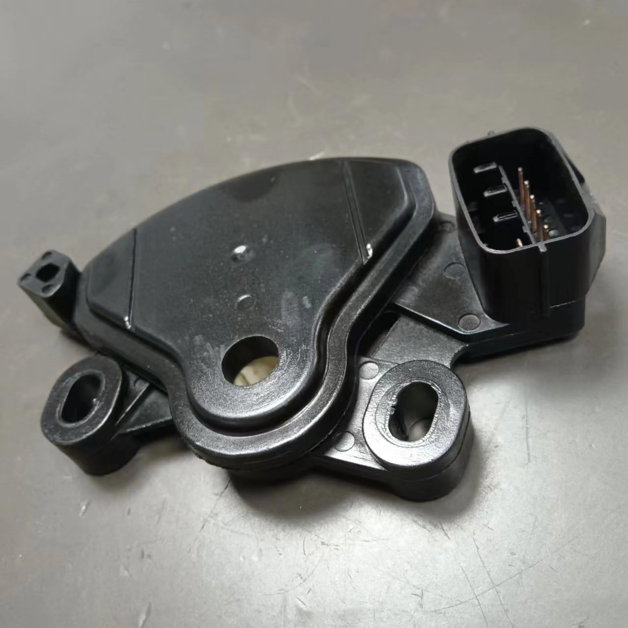 Gear Switch 42700-39050 42700-39055 4270039050 4270039055, Compatible with AUTO CAR