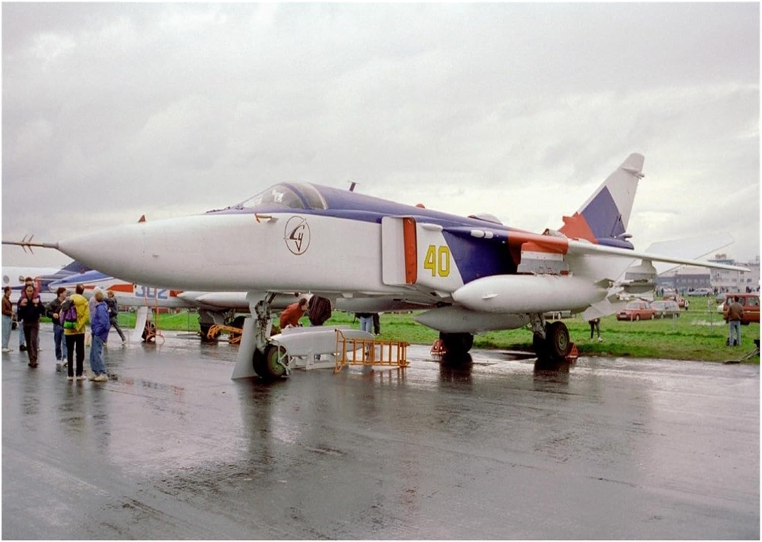 1/72 for Russian Air Force SU-24MR Tactical Reconnaissance Aircraft Alloy Mini Model Craft Metal Airplane