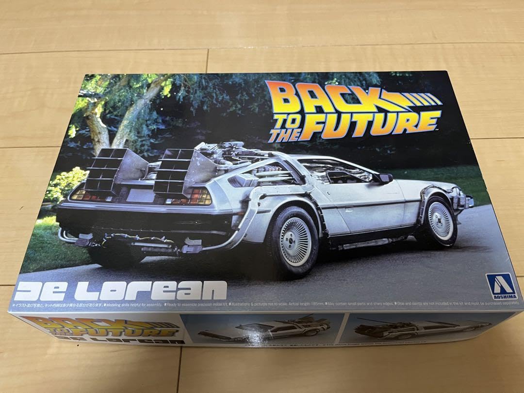 バックトゥザフューチャー　デロリアン　プラモデル　完成品 映画『バック・トゥ・ザ・フューチャー』のタイムマシンを