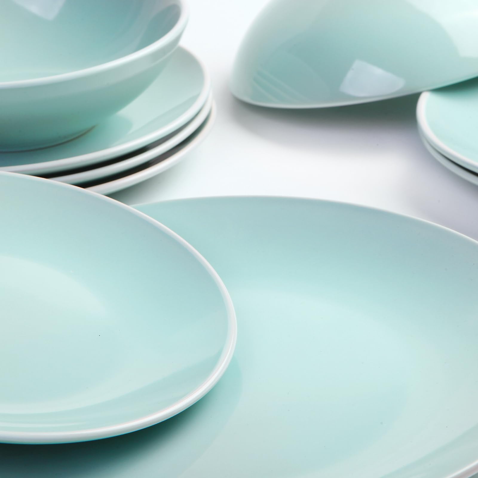 Vajilla Ceramica Santa Elena 18 Piezas Modelo Sol - Color Verde - Servicio para 6 Personas - Apta para Lavavajillas y Microhondas - Resistente Manchas y Arañazos - Diseño Ergonómico - Limpieza Fácil.