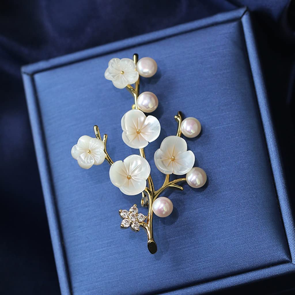 KYUSAR Broches Decorar Broche Pines for Mujeres Natural Pearl Broches Forma de Ciruelo Broche Bufanda Pin Broches Pin