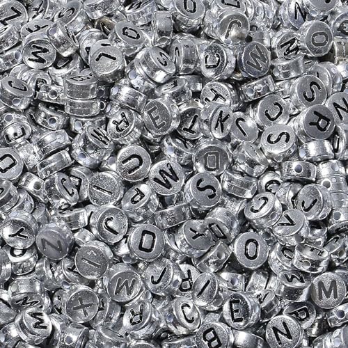 LAIDANLA 1500 cuentas acrílicas con letras del alfabeto, letras negras, cuentas redondas plateadas de 7 x 4 mm para hacer joyas, pulseras, collares, llaveros