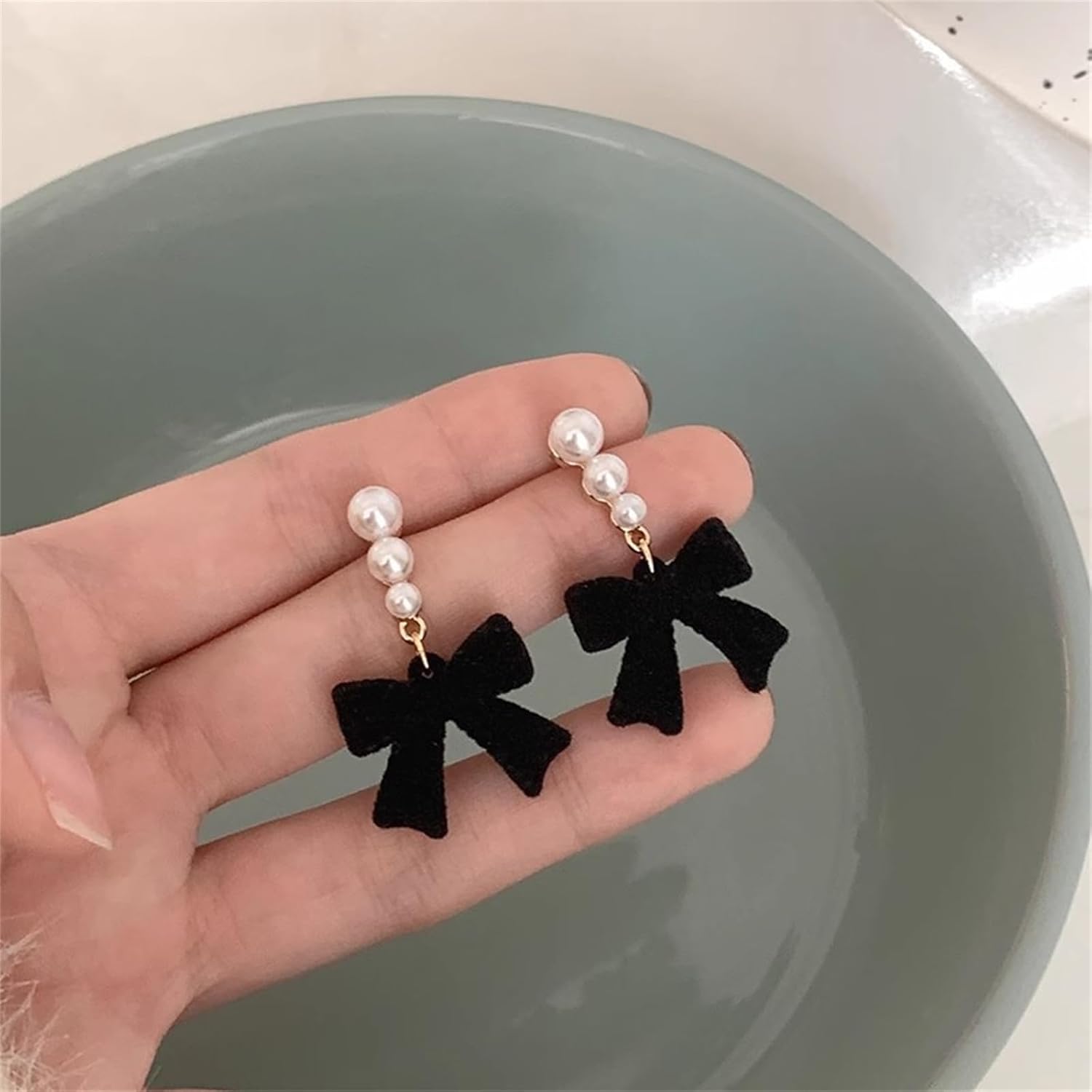 Christmas Bow Earrings for Women Trendy Pearl Red Ribbon Bow Stud Earrings Wedding Party Daily Jewelry Accessory - Image 6