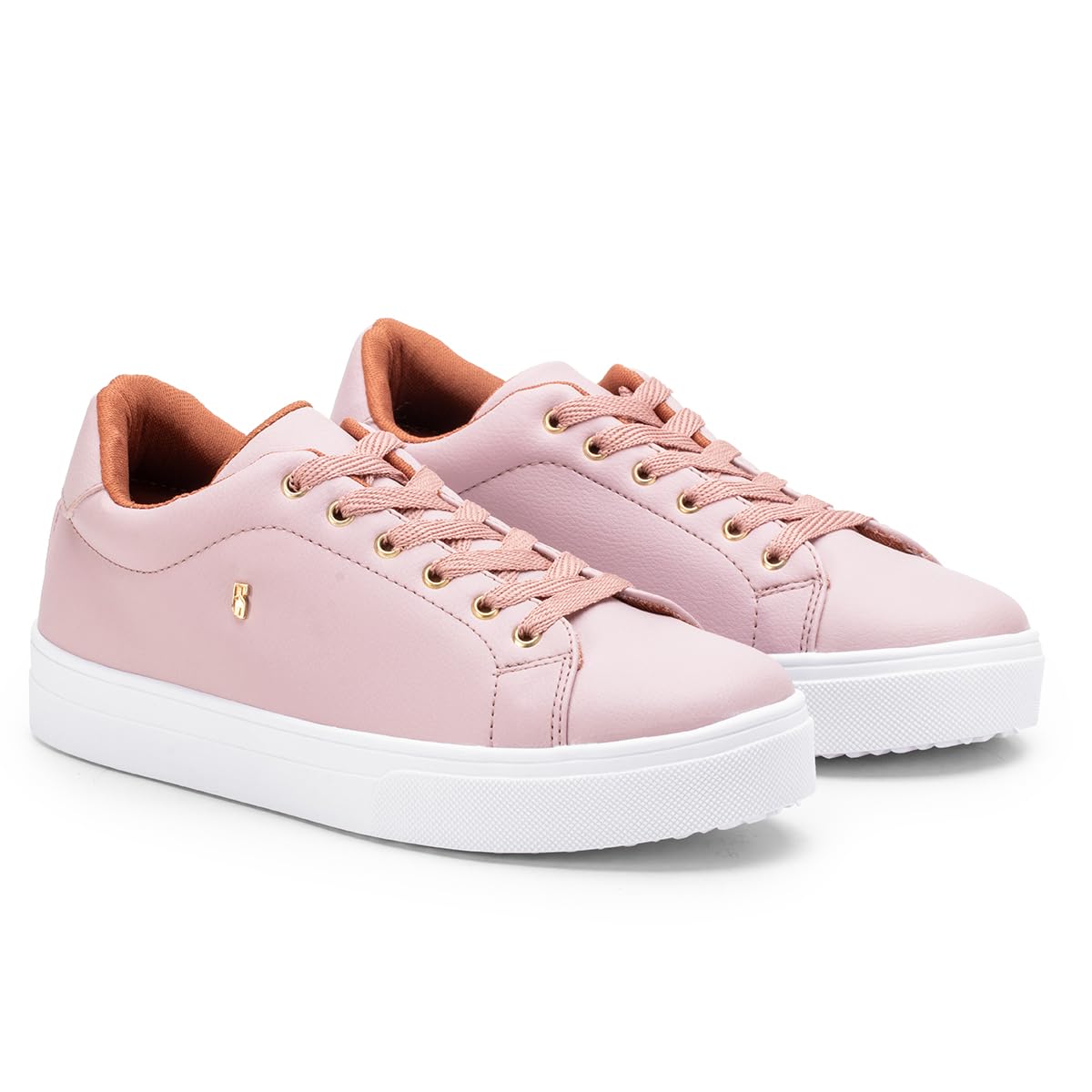 Tenis Feminino Casual Original Nude em promoção! Veja a oferta e mais achadinhos de Tênis 2 Hoje é o melhor dia para comprar Tenis Feminino Casual Original Nude com aquele preço maroto! Promoção! Aproveite a oferta! 2