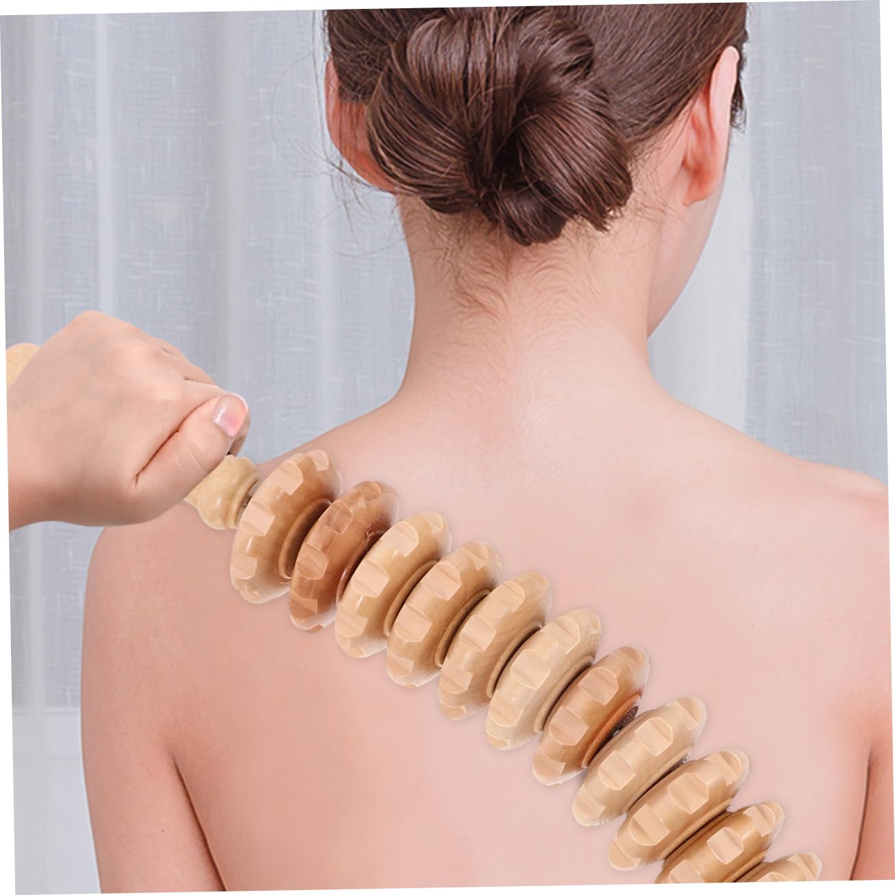 Ipetboom Holzmassage Schultermassagegerät mit Massagerolle Multifunktionaler Körperroller für Akupunkturmassage Leichtes Design Geeignet für Nacken und Beine im Home Supply