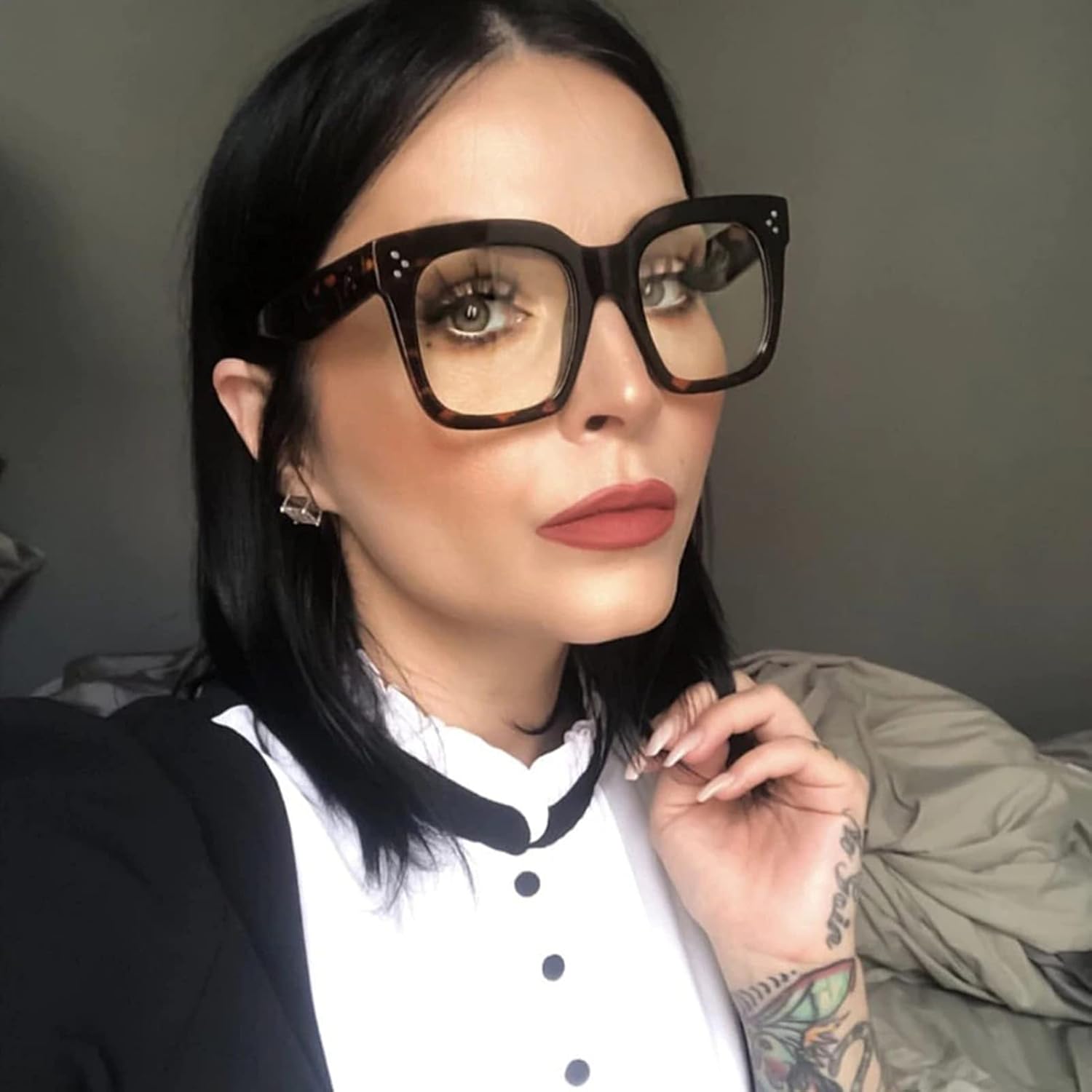 big black frame glasses