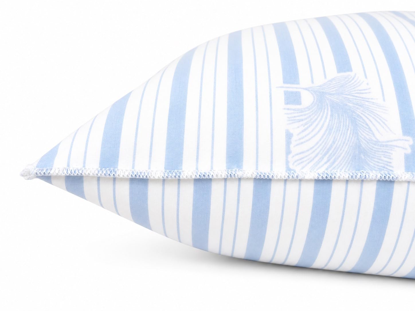 Blanrêve - Lot 2 Oreillers Moelleux - D'antan Naturel Percale - 60x60 cm | Lot 2 Oreillers percale rayée polycoton - garnissage 100% plumettes. Endormissement dos/côté. Fabrication France - Blanc/Bleu