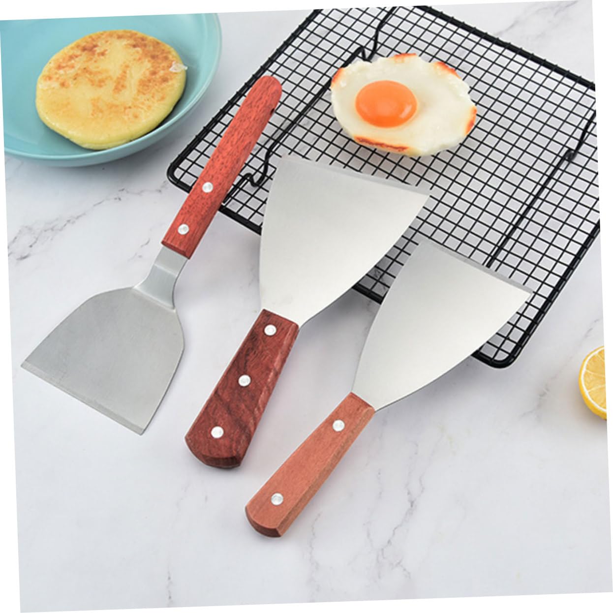 Set di Strumenti per Barbecue in Acciaio Inossidabile Legno e Silicone, Kit Grigliare Esterno per Carne e Verdure, Accessori per Bbq da Campeggio