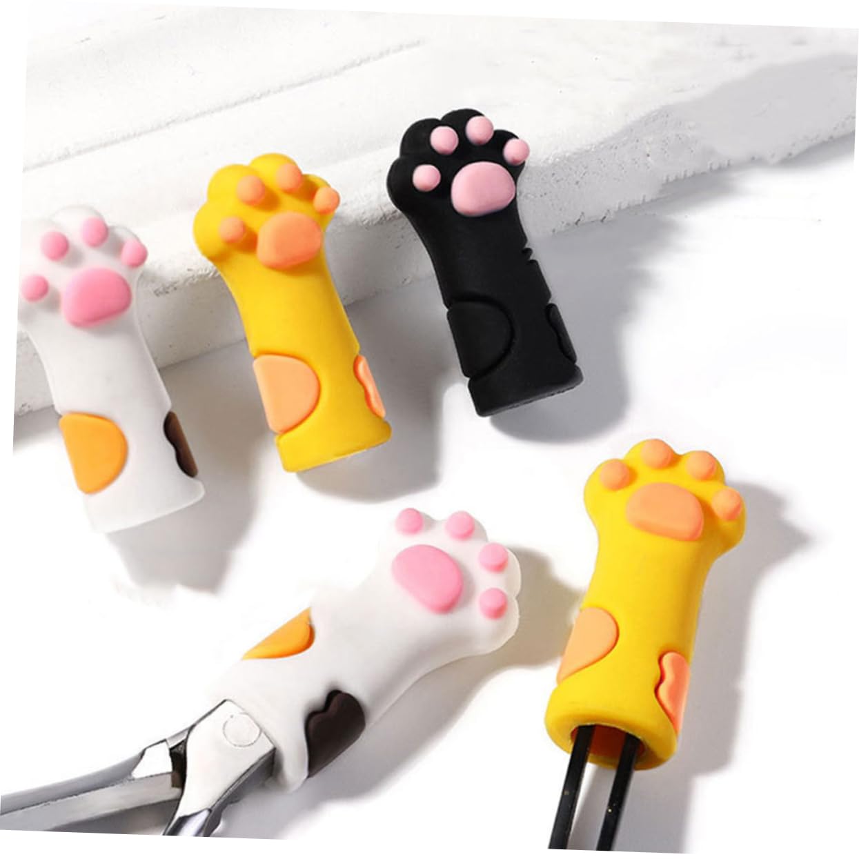 Healvian 60pezzi Coperture Protettive in Silicone Per Cuticole Design Carino Per Sicurezza e Manicure Adatte Pinzette e Per Unghie Multi-colore Bianco Giallo