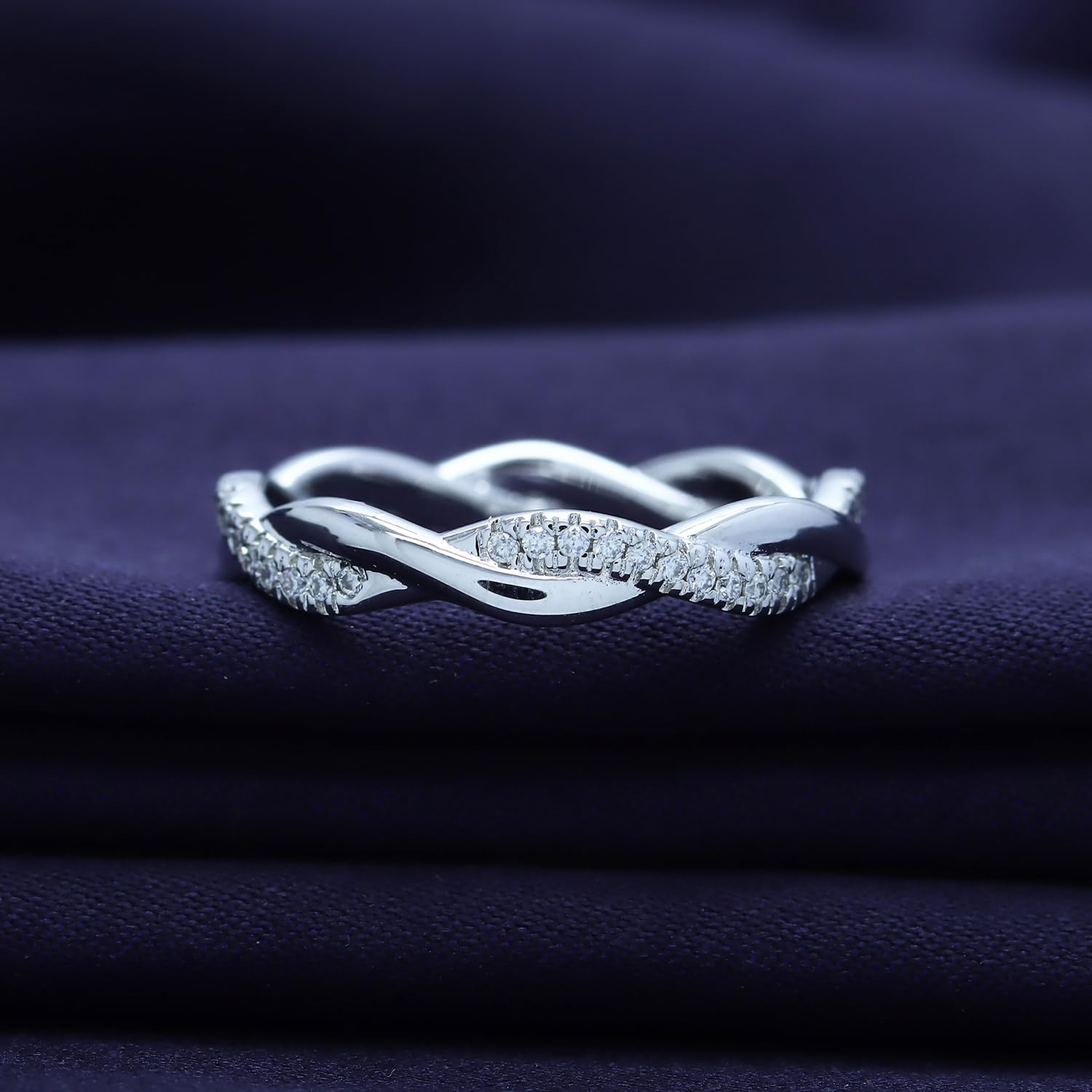 SAVEARTH DIAMONDS 18K Gold Plated Moissanite Diamond Twisted Rope Eternity Band for Women | Wedding Band Rings Jewelry Gifts For Her (0.15 Ctw)