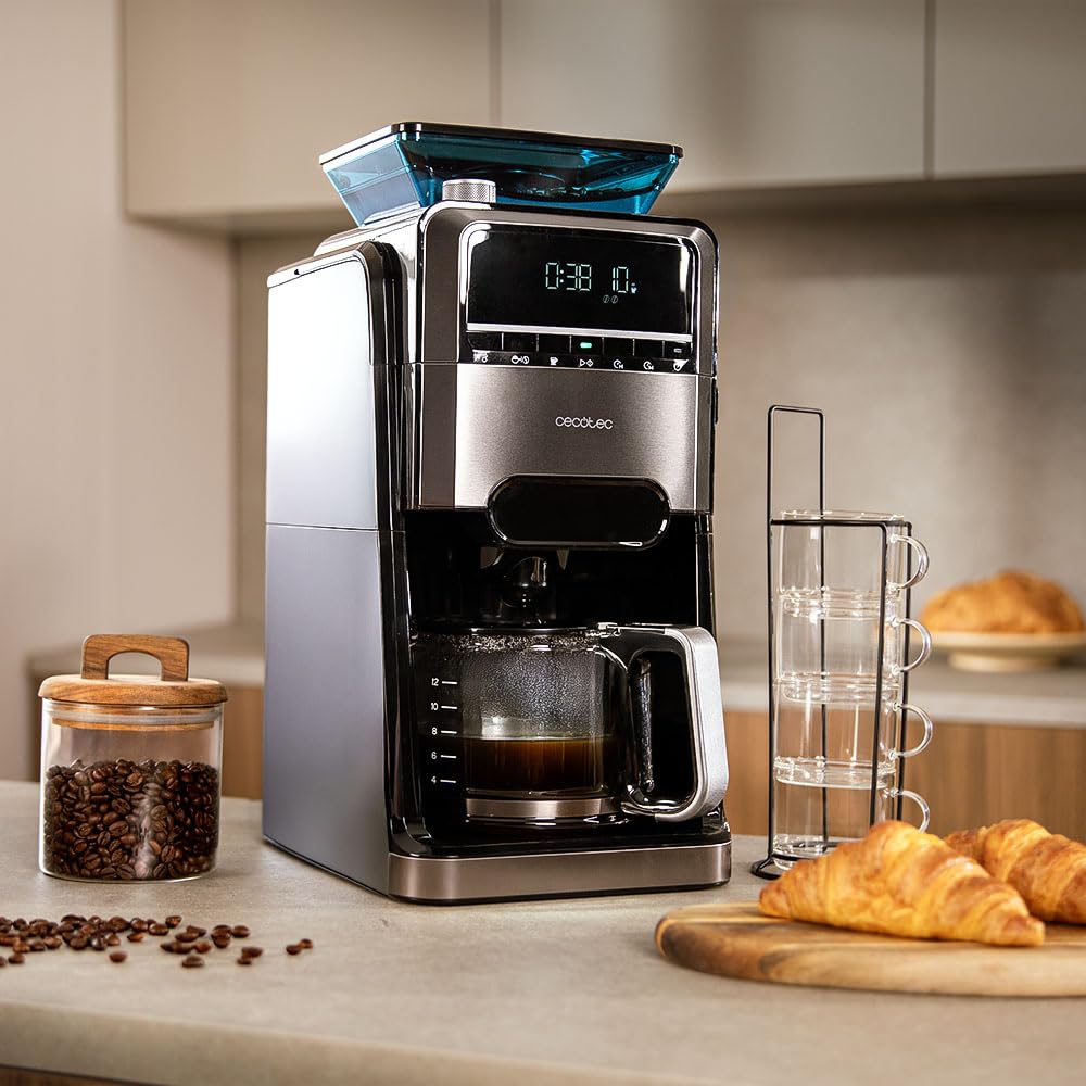 Cecotec Macchine da Caffè a Filtro Coffee 66 Grind & Brew. 1400W, 1.5L, 12 Tazze, 230g Serbatoio Chicchi, Macinacaffè Conico, 7 Livelli, Programmabile fino a 24h, Intensità Regolabile, Acciaio Inox