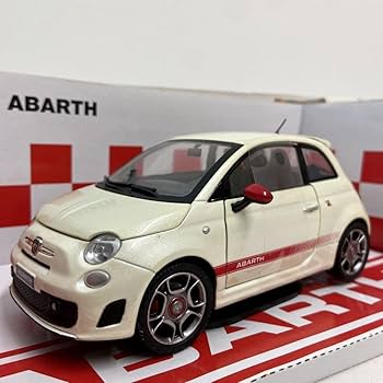 Bburago ABARTH 500 1/24 ミニカー 2008 Fiat 500 Abarth White With Checkers 1/24 Diecast Model