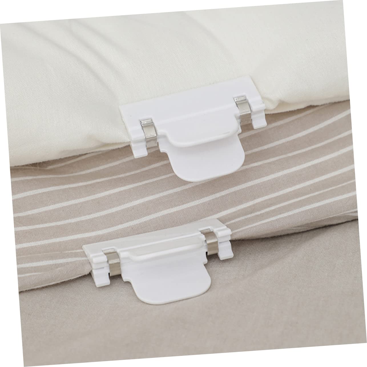 Duvet Clips, Quilt Fixer Knopf, 4 Stück Bettlakenhalter Bettlakenklammer Bettlakenklemmen Sofamattenklemmen Haushaltsdeckenklemmen