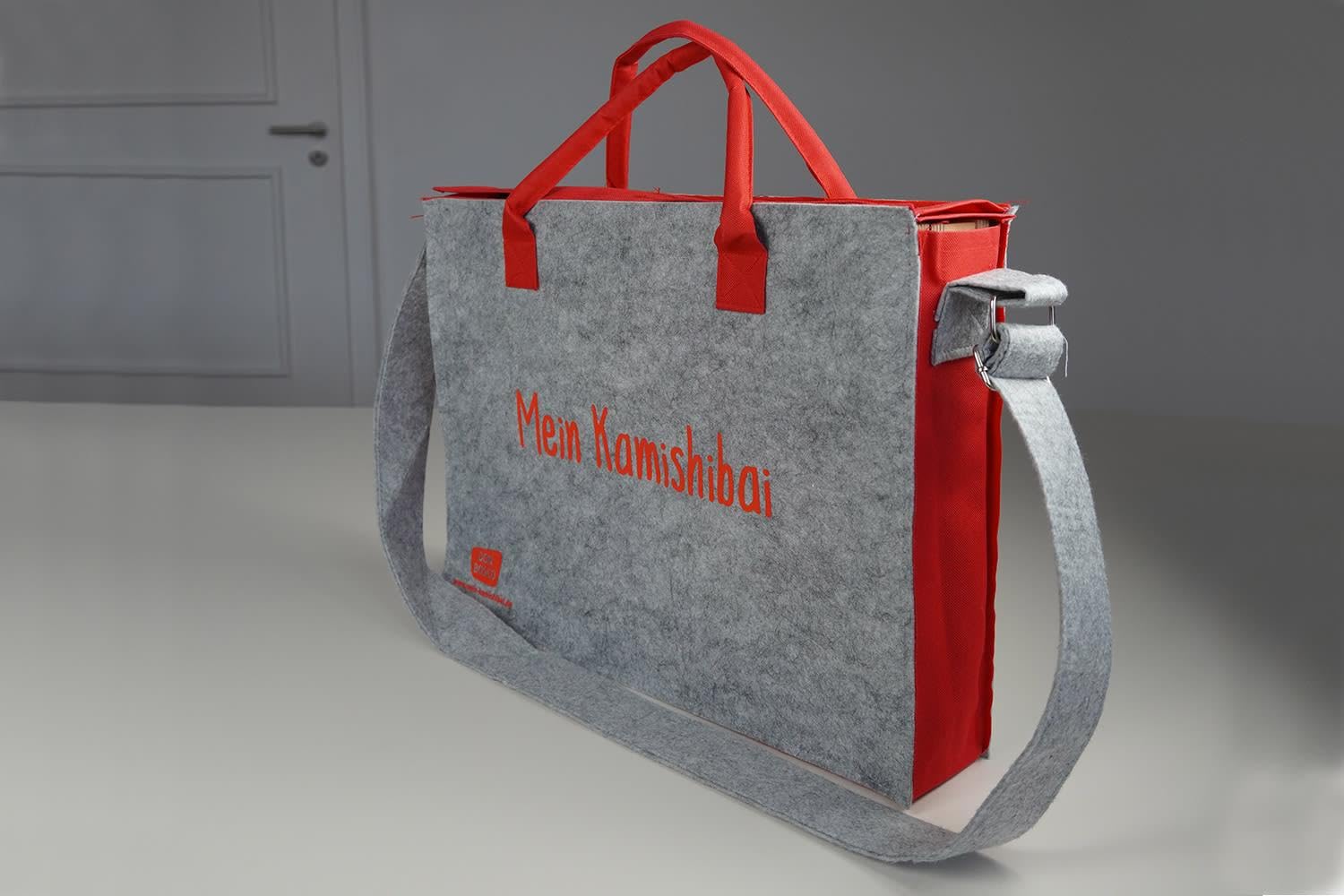 Borsa a tracolla "Mein Kamishibai". Modello 2019