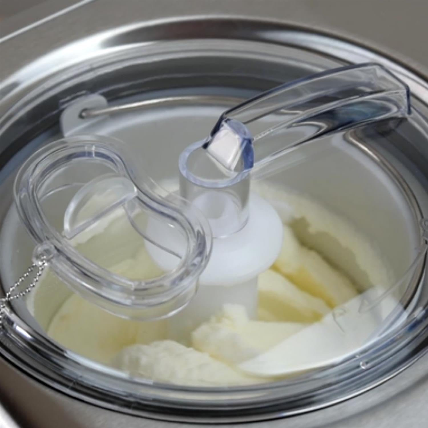 Gino Gelati Eismaschine mit Kompressor Helado Speiseeismaschine Eisbereiter, 1,5 Liter Kapazität, silber, 250 Watt Leistung, Edelstahl, leichte Reinigung