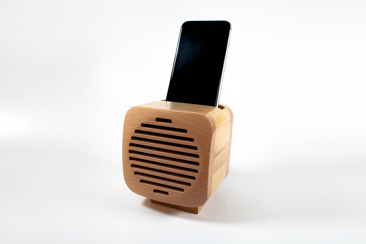 1940's Phone Dock & Speaker | Fits Various Phones | Functional Conversational Piece | Naturally Amplifies Sound