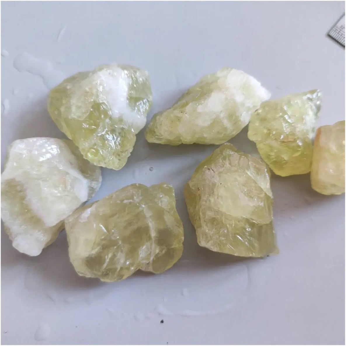 100g 2-4cm Topaz Crystal Raw Citrine Rough Stones Minerals and Home Decoration Stone