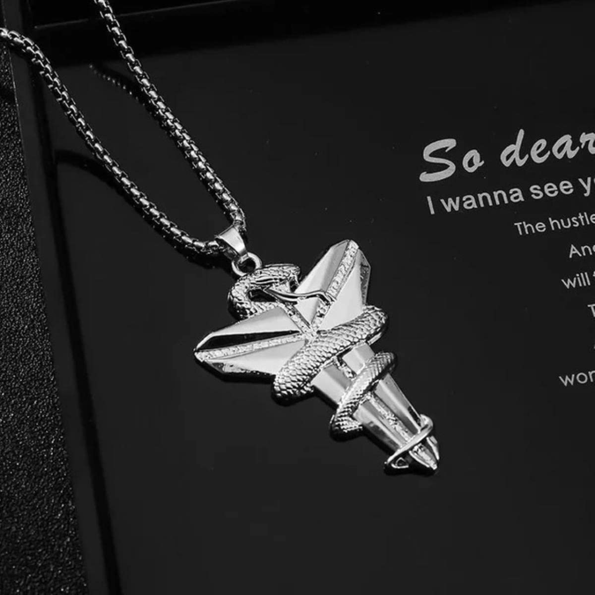 Basketball Fan Memorial Collar Colgante Viper Mamba Cross Collar Boys and Girls Jewelry Trendy Matching