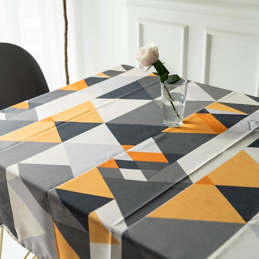 Nappe géométrique triangle anti-tache résolvant les accidents de table rectangulaire 140x260