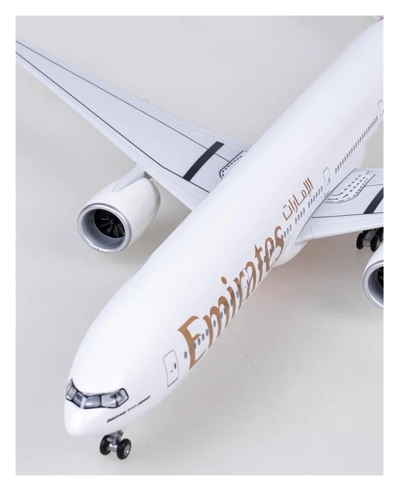 Diecast Airplane Toys Scala 1/157 per Aereo B777 Modello degli Emirati Arabi Uniti Modello di Aereo in Resina Modello di Aeroplano Costruzione di Modelli di aeroplani Decorazione Modello di
