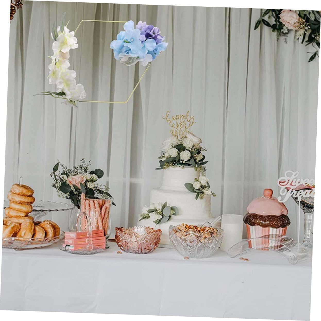 Ciieeo Metal Floral Centerpieces Hexagon Wreath Ring DIY Wedding Table Decor Flower Hoop Ring for Craft