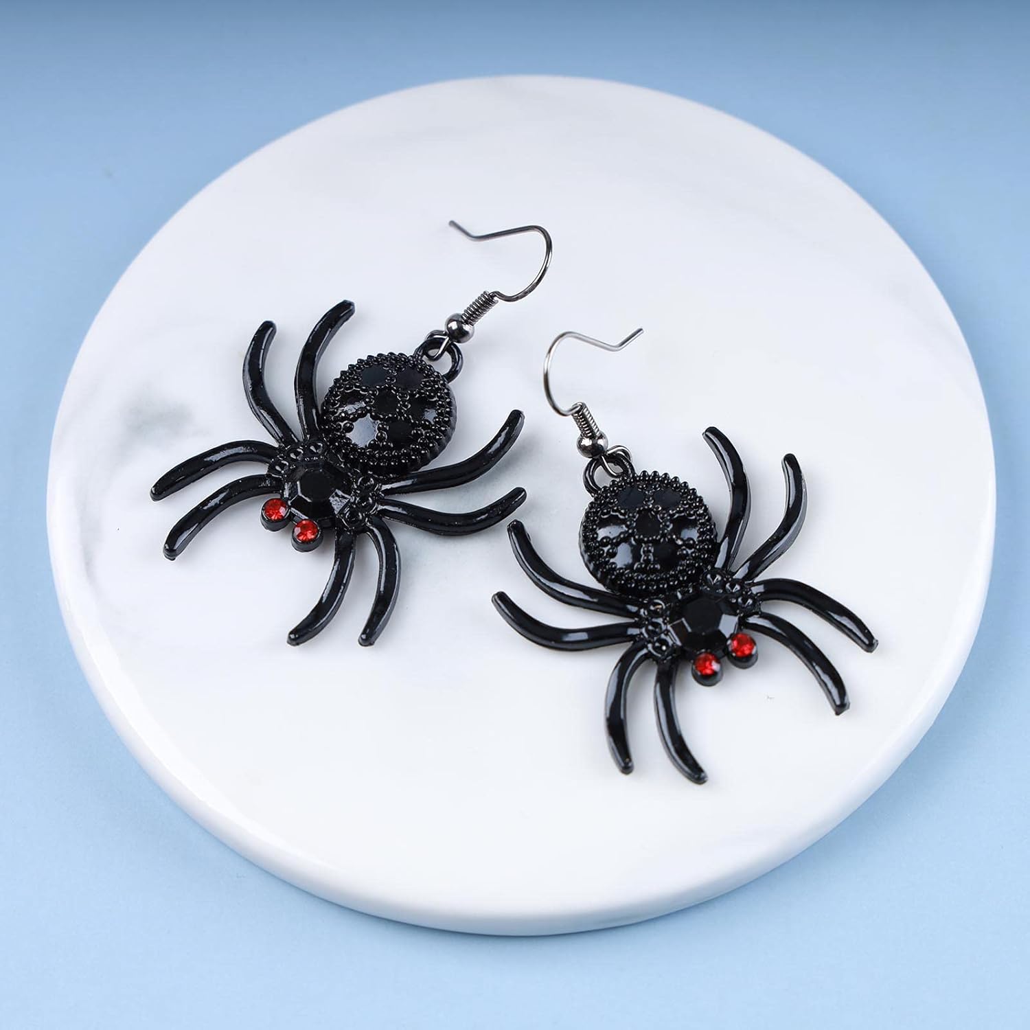 Andelaisi Punk Black Spider Earrings Horror Spider Drop Earrings Vintage Spider Exaggerated Earrings Gothic Spider Dangle Hook Earrings Jewelry for Women - Image 4