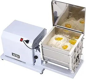 Máquina de Massa Caseira 5kg Laminador Espaguete Macarrão Moedor Carne Sovadeira Multifuncional Bivolt
