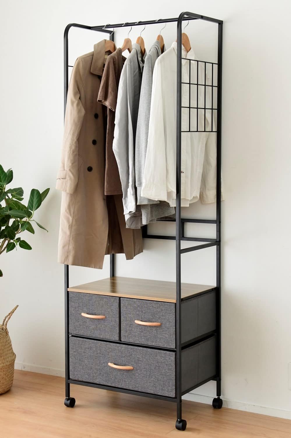 オススメハンガー。MAINETTI SARTORIAL HANGER（マイネッティ サルトリ