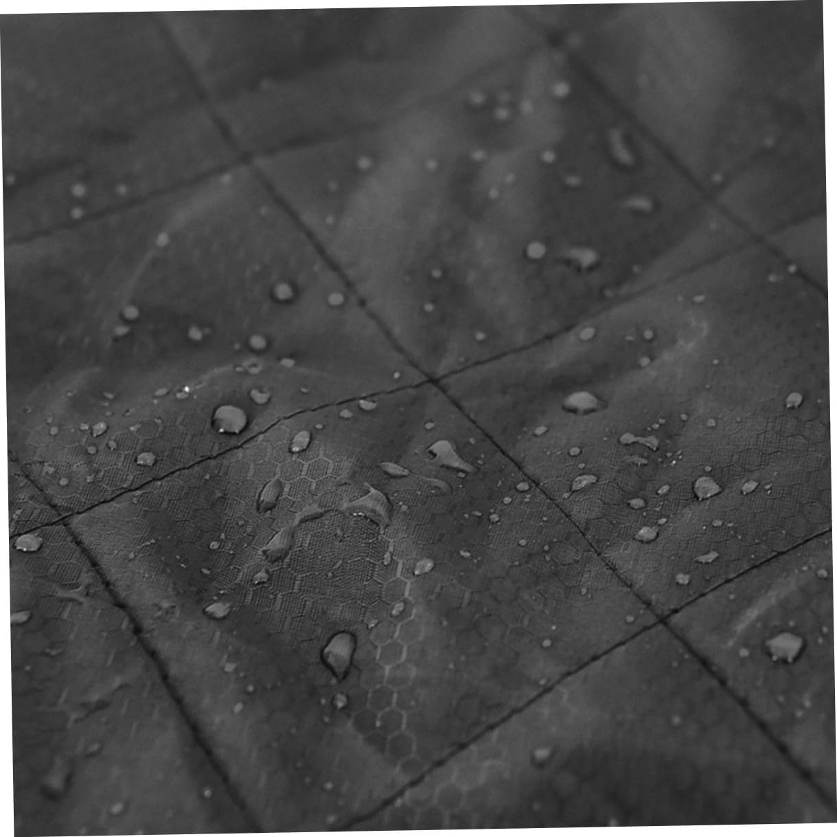 Waterproof Outdoor Camping Blanket with Warm Fleece, Sand Proof Picnic Mat for Hiking and Travel, Portable Foldable Nap Blanket in Dark Black