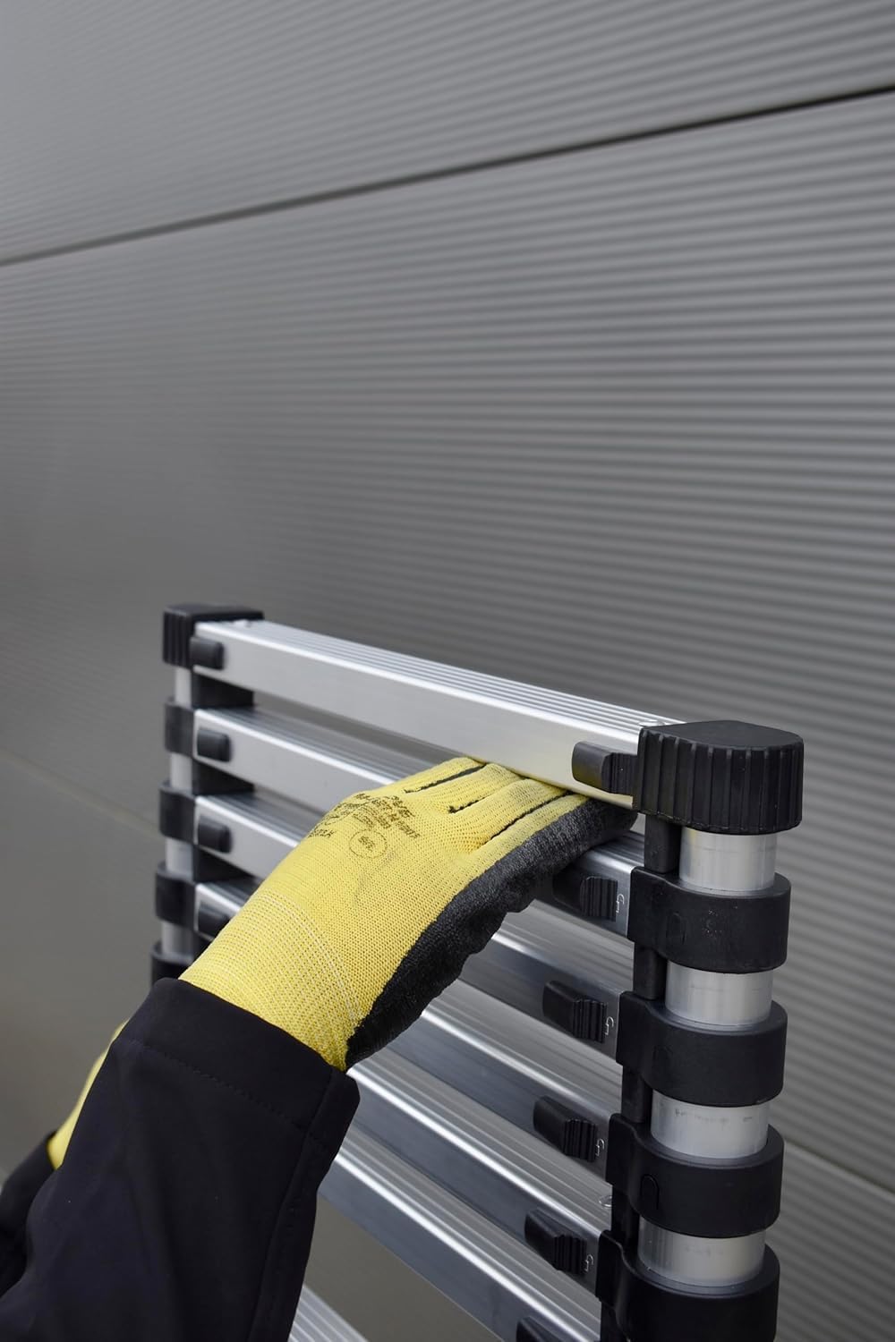 Drabest - Teleskopleiter aus Aluminium mit Befestigungshaken - Leiter Ausziehbar - Klappleiter, Aluleiter - Mehrzweckleiter - Multifunktionsleiter, Ausziehleiter - Klappbar - 13 Stufen - Höhe 3,8m