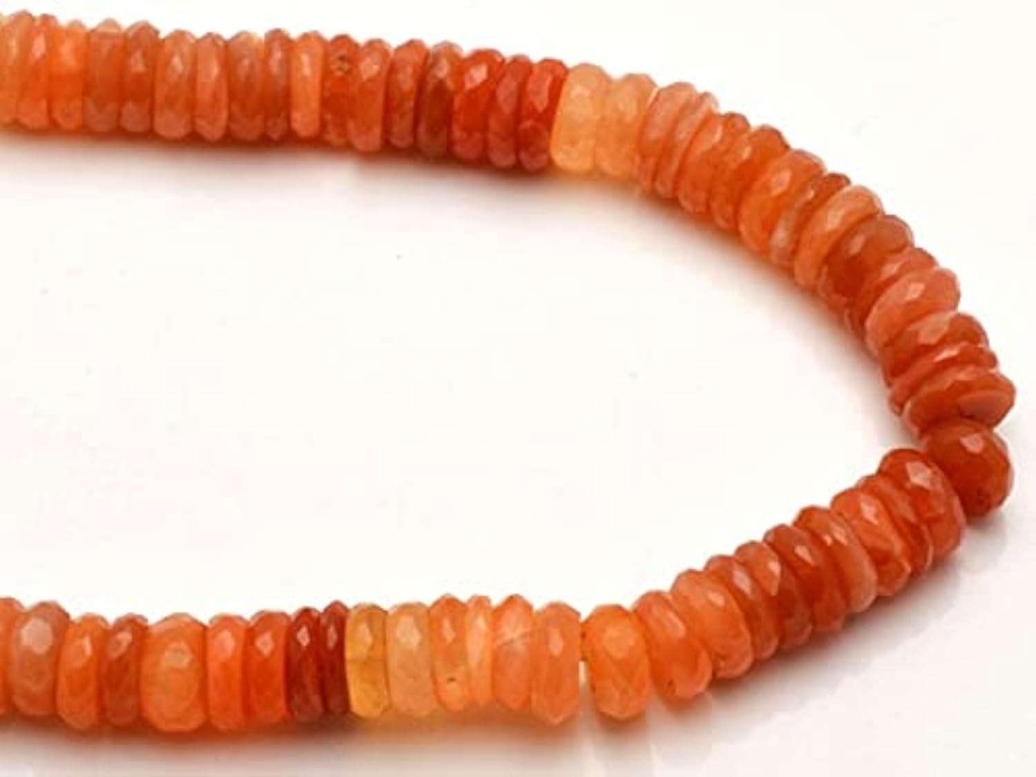 Perles pierres de lune de 9mm heishi pour créer vos bijoux bohèmes et colliers d'été
