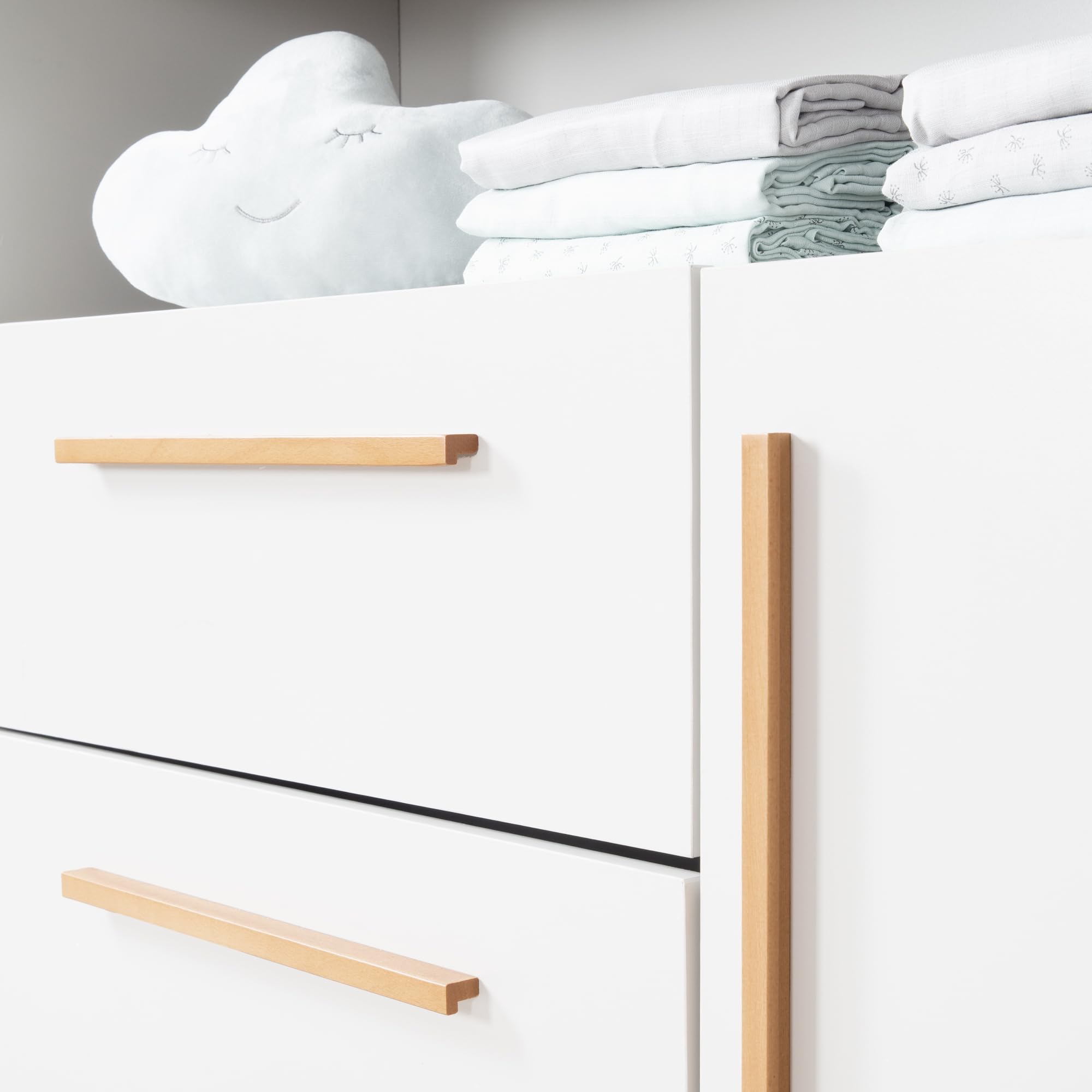 roba Fasciatoio Lilo con fasciatoio rimovibile – Fasciatoio con 2 cassetti e 1 anta – Maniglie in legno – Bianco