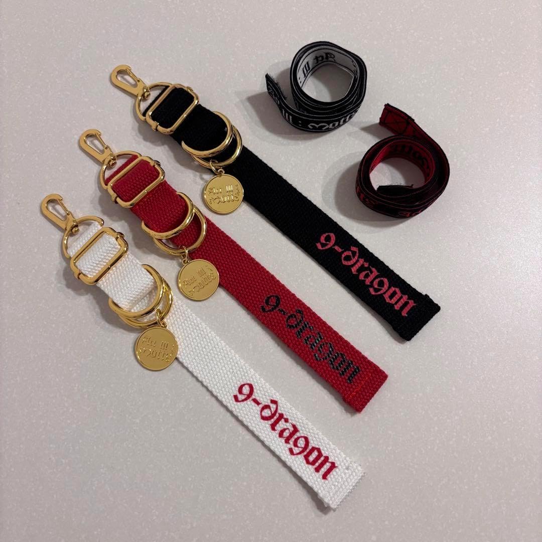 G-DRAGON キーホルダー G-DRAGON ÜBERMENSCH キーホルダー セット G