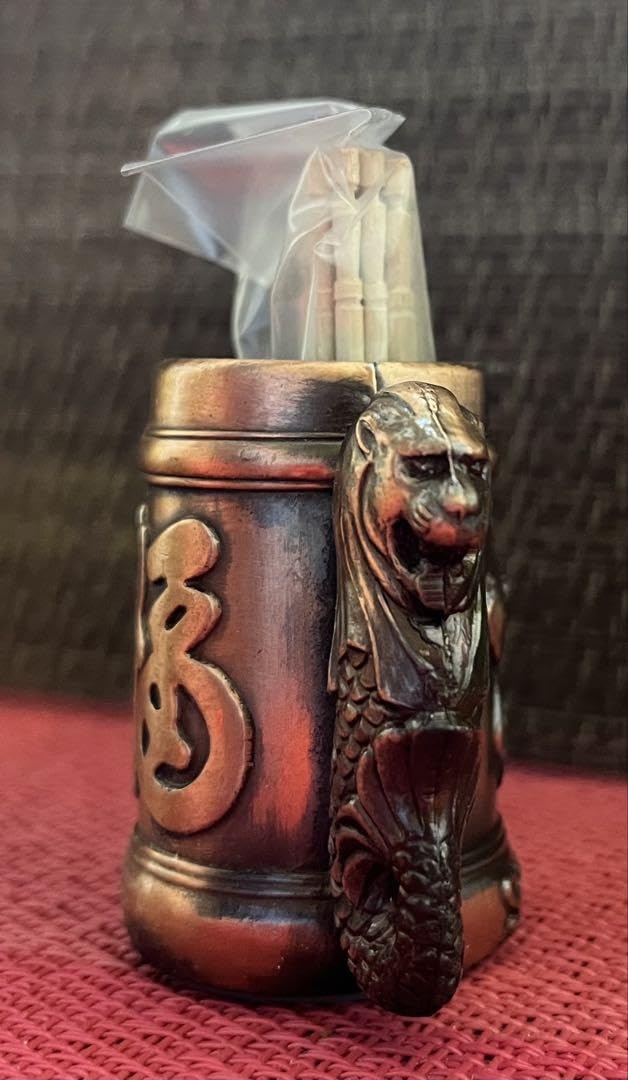 Amazon.co.jp: シンガポール マーライオン 爪楊枝入れ2個セット