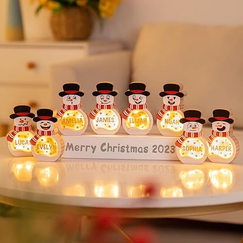 Miniatura 5 de callie Muñeco de nieve personalizado para decoración de Navidad en interiores con luz LED, decoración de mesa de invierno y Navidad, letrero de