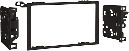 Metra - Kit múltiple de instalación doble DIN para vehículos seleccionados GMHondaIsuzuSuzuki de 90 en adelante