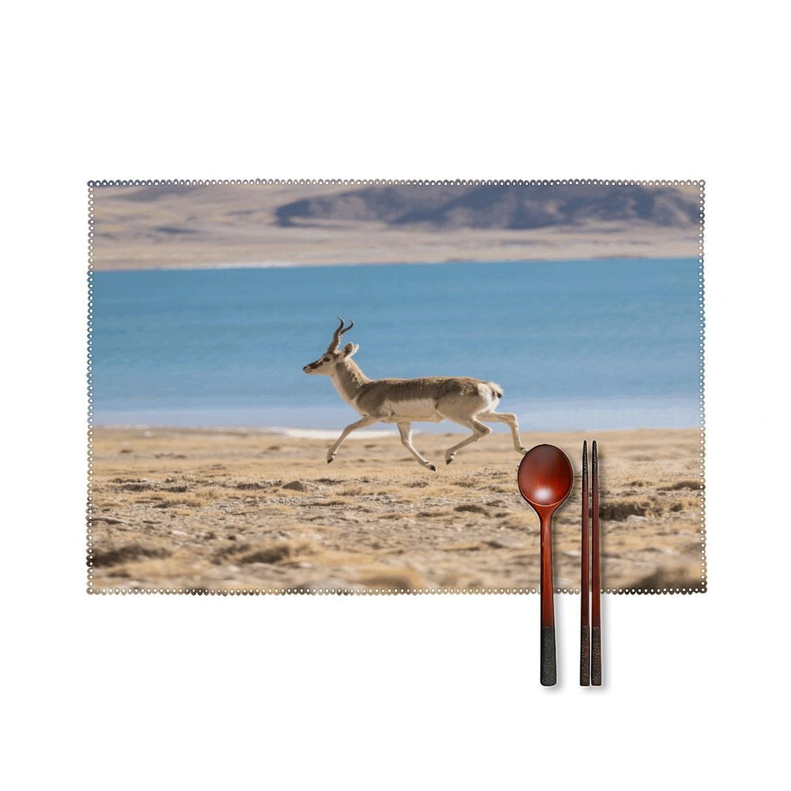 Deer Placemats Set of 4 Heat Resistant Non-Slip Place Mats for Dining Table Washable Placemat Wipeable Dining Table Mat Canvas Place Mats Dining Table Decor