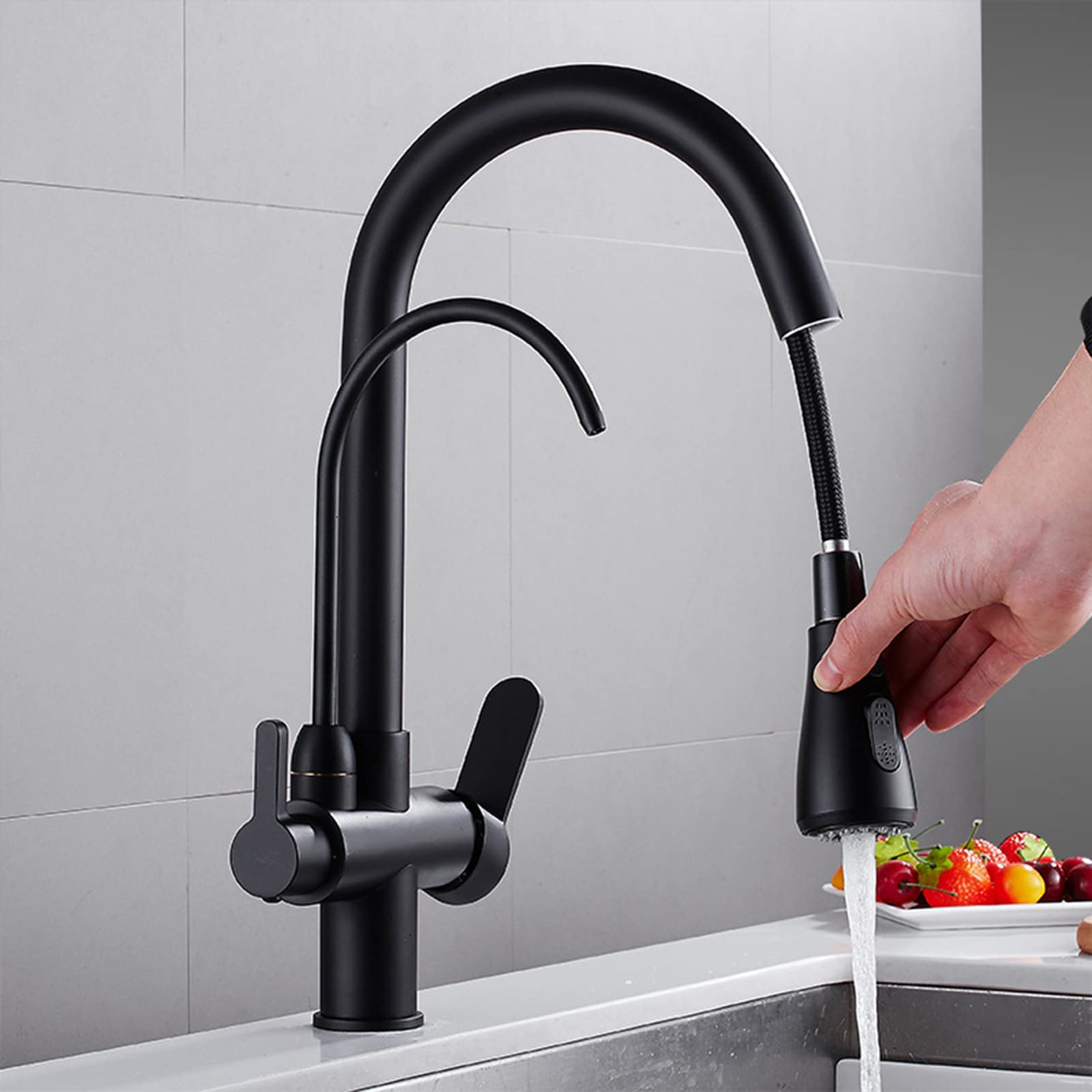 Robinet de cuisine 3 en 1 résolvant le manque de place évier
