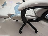 Review Image by Fay Li Fay Li