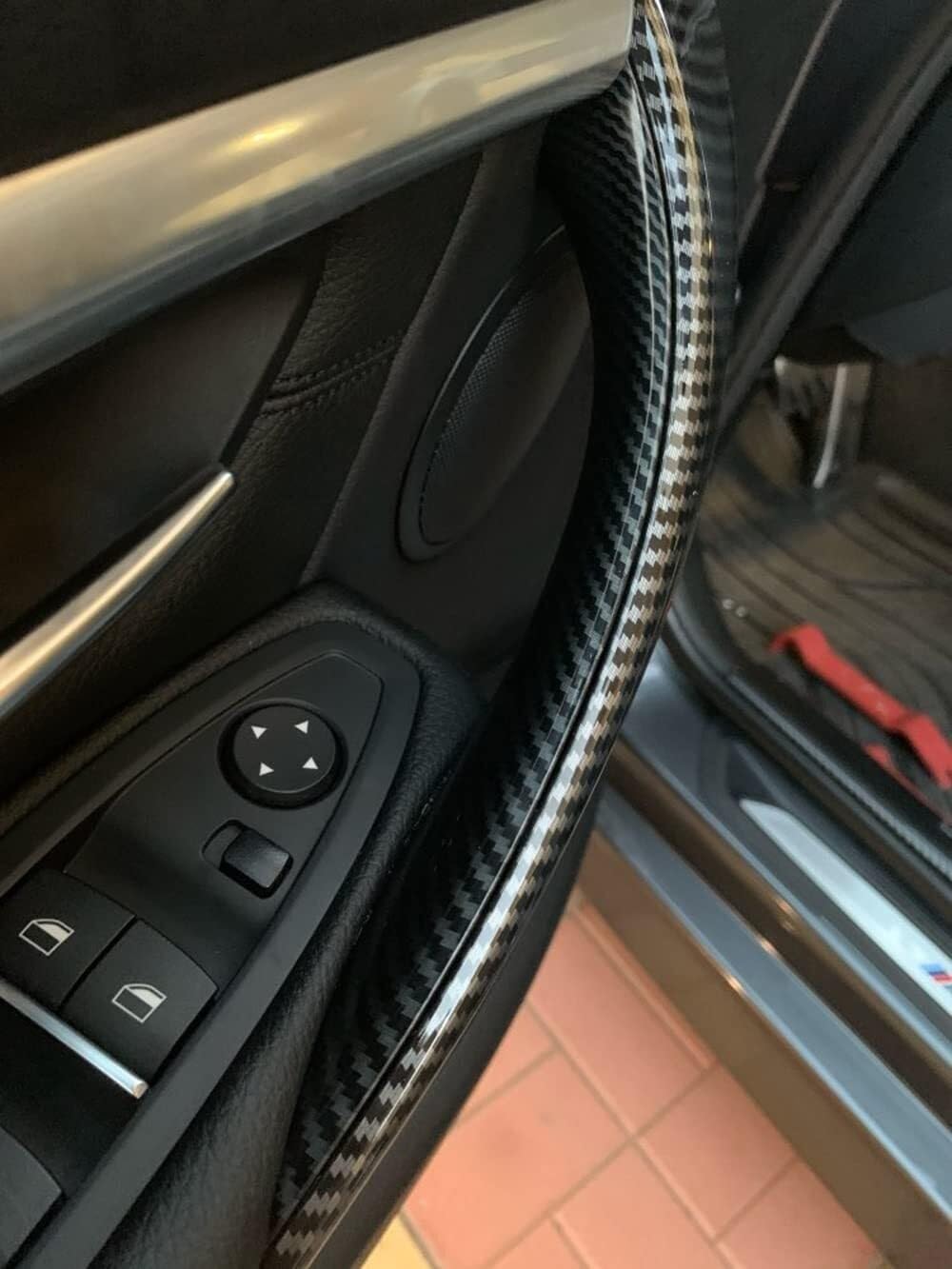 Manijas Interiores Las Puertas Coche Juego de manijas interiores puerta fibra carbono con cubiertas exteriores Para Serie 3 y 4 (parte trasera derecha interior)