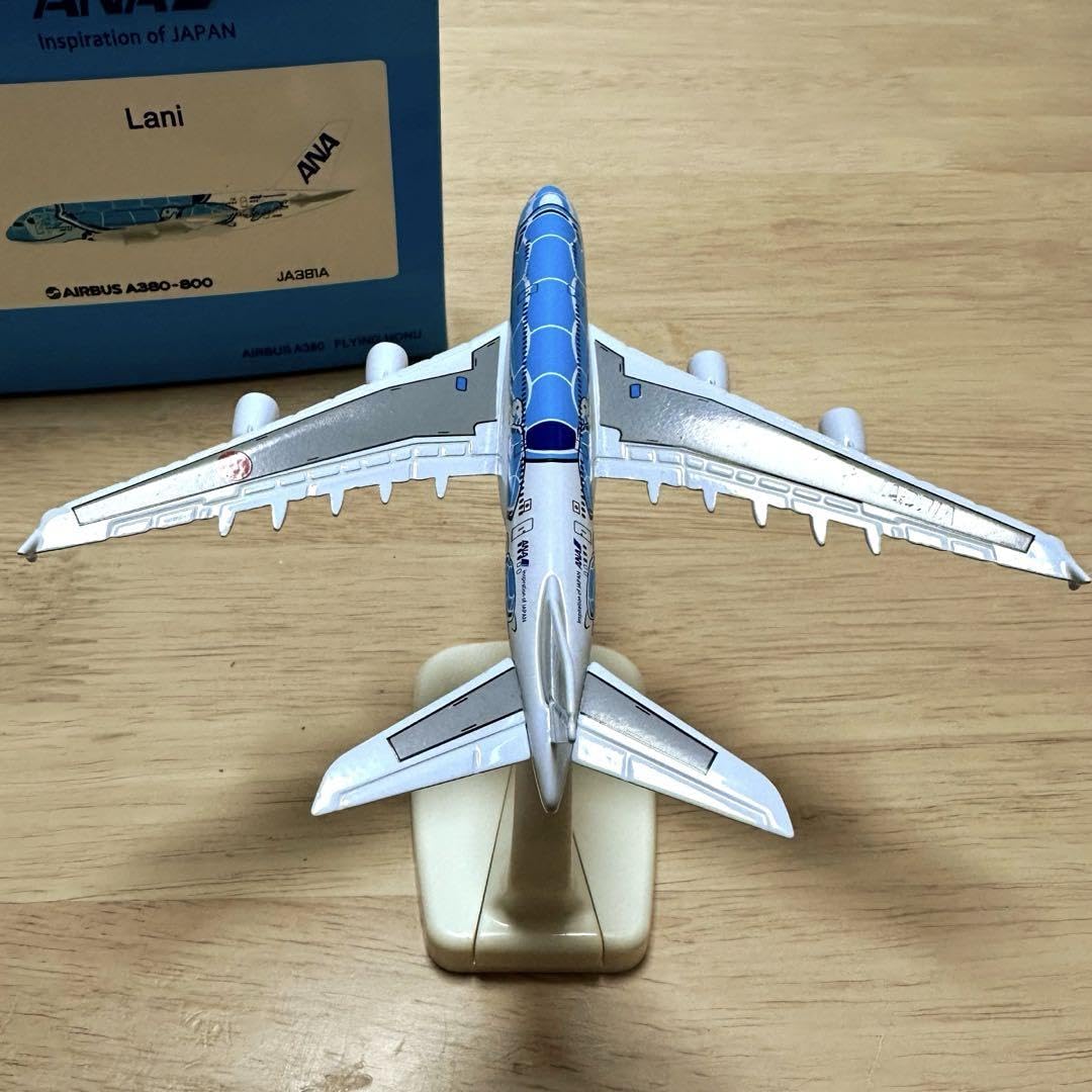 Amazon.co.jp: フライングホヌANA アナ A380 ラニ君1/500 飛行機