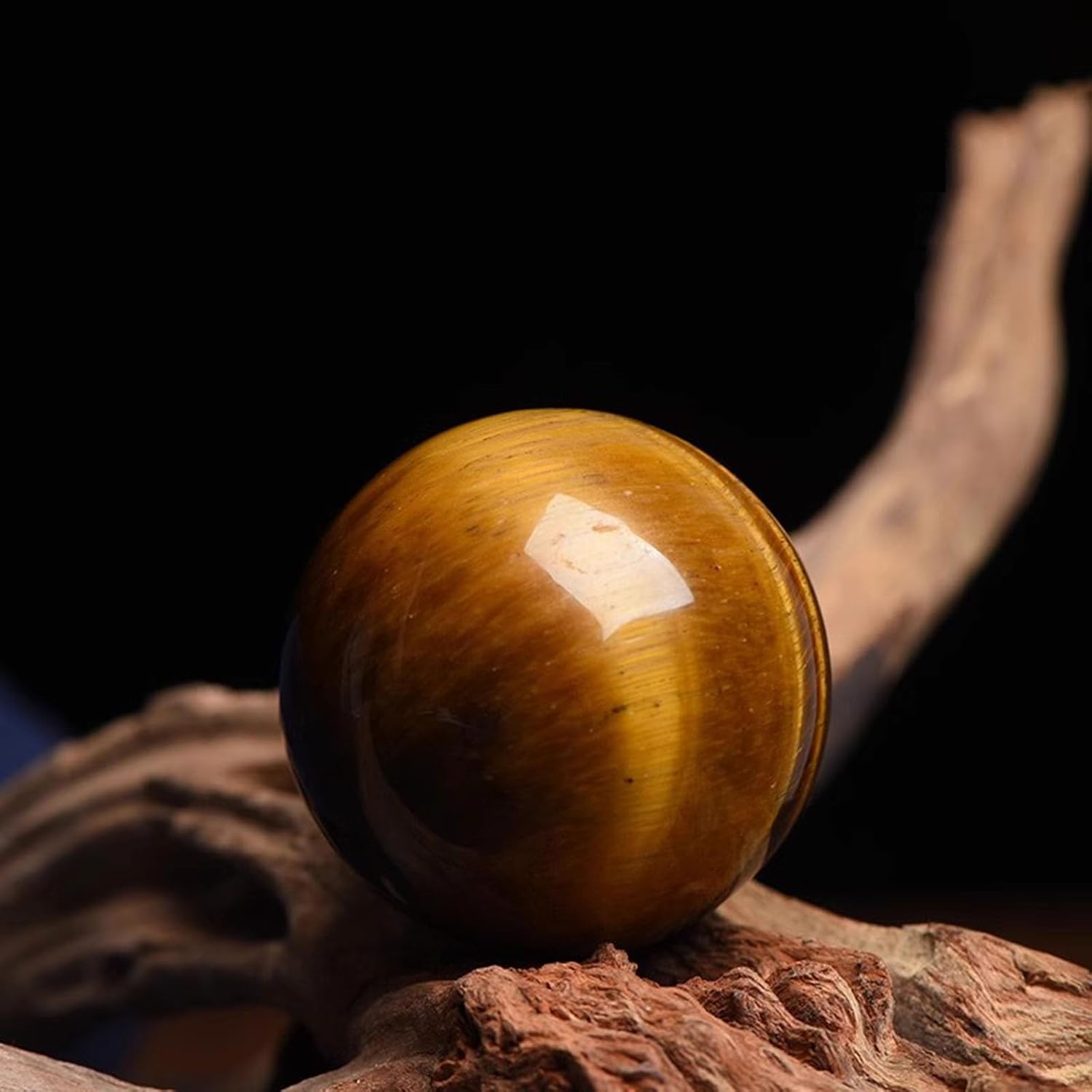 Tiger Eye Stone Crystal Ball Polished Gemstone Sphere Prop Ornament for Feng Shui Divination Fortune Telling Tabletop Fountain Decoration,7cm
