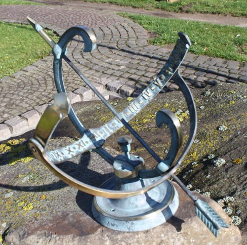 Cadran solaire en bronze