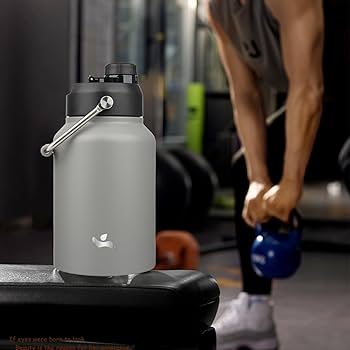古いウズベキスタン「真鍮製水差」/Water Jug 古いウズベキスタン「真鍮製水差」/Water Jug Amazon.com