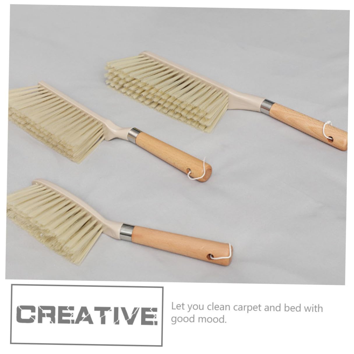 2 Spazzole In Legno Per Pulizia Abiti, Tappeti E Mobili | Setole Morbide Ad Alta Densità | Manico In Legno Con Foro Per Appendere | 32,5 Cm - 4