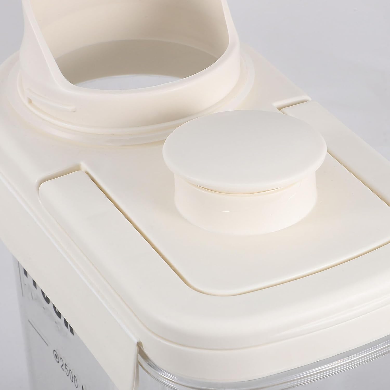 Airtight Rice Storage Bin with Scale 2.8l White Cereal Container Food Storage Organizer for Kitchen Pantry
