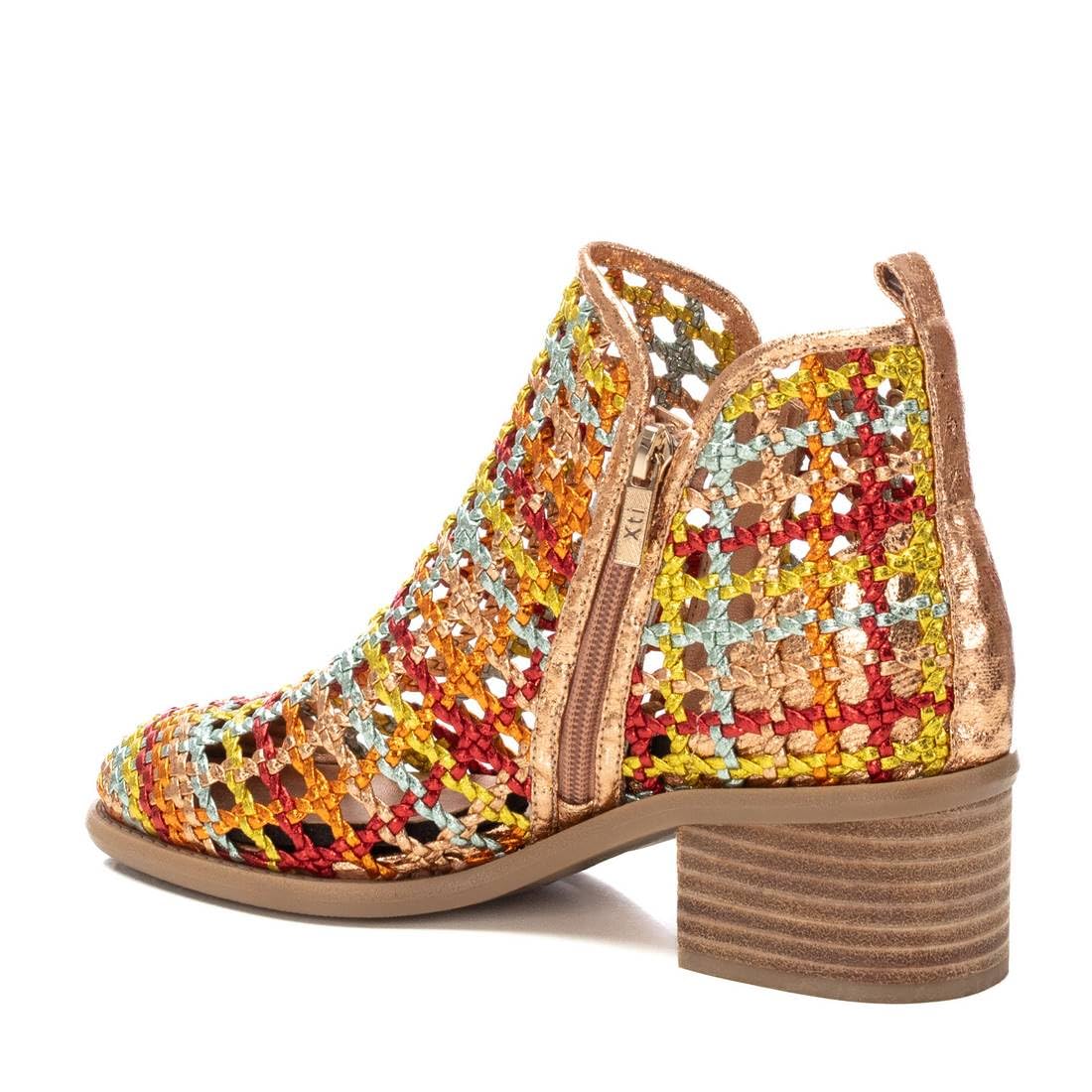 XTI - Stivaletti casual Donna - Calzature comode e versatili - Moda casual